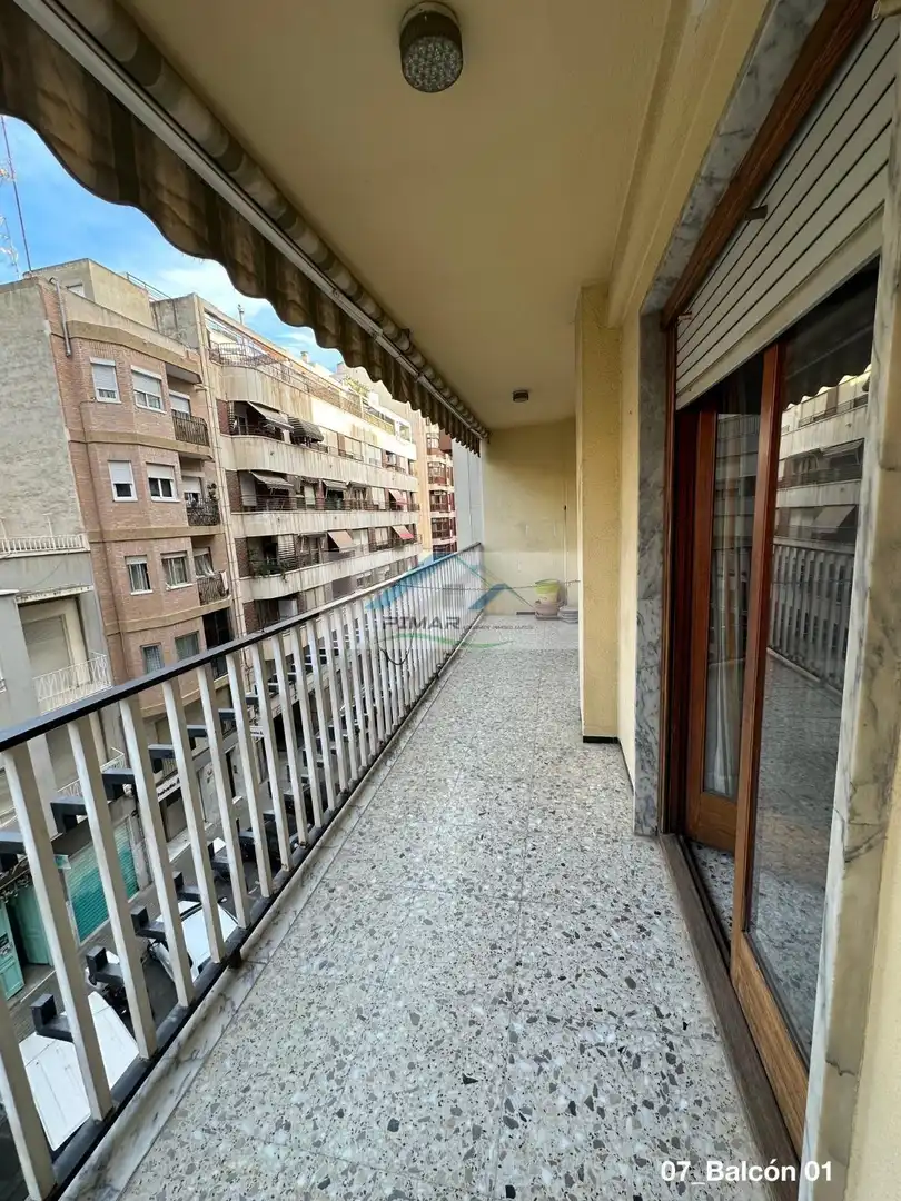 Appartamento con terrazza in vendita a Elche ciudad