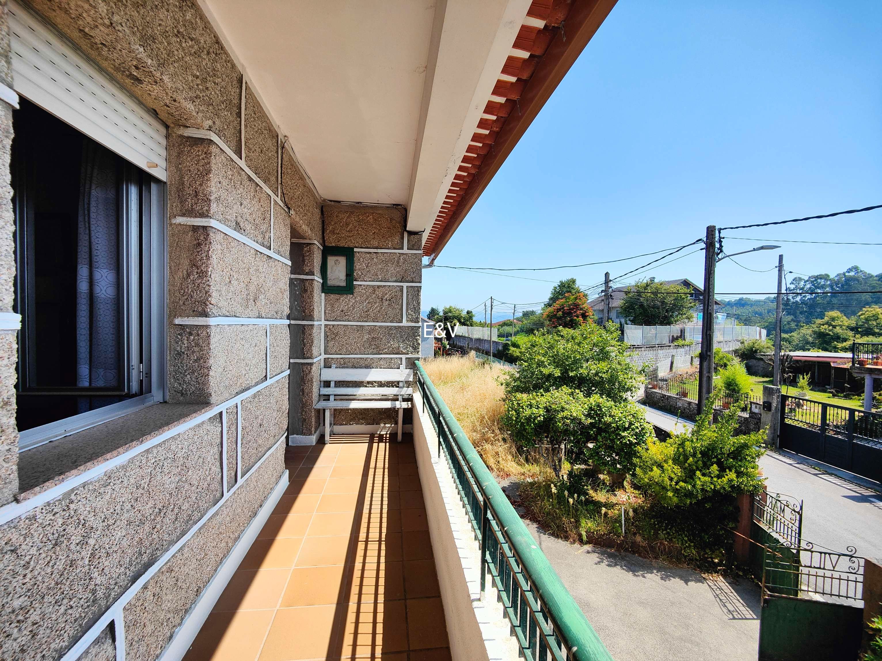 Exterior view of House or chalet for sale in Pontevedra Capital   with Heating, Private garden and Terrace