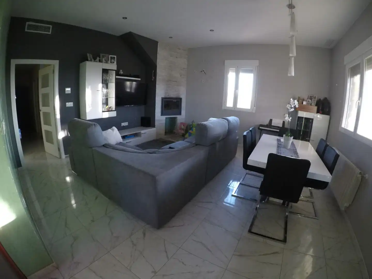 Chalet con piscina en venta en Don Benito, imagen 3
