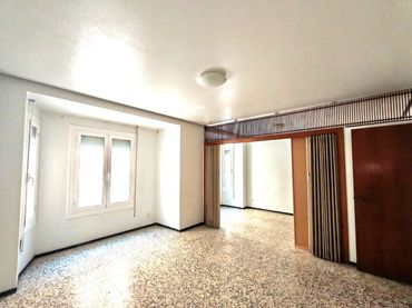 Flat with balcony for sale in Elche ciudad