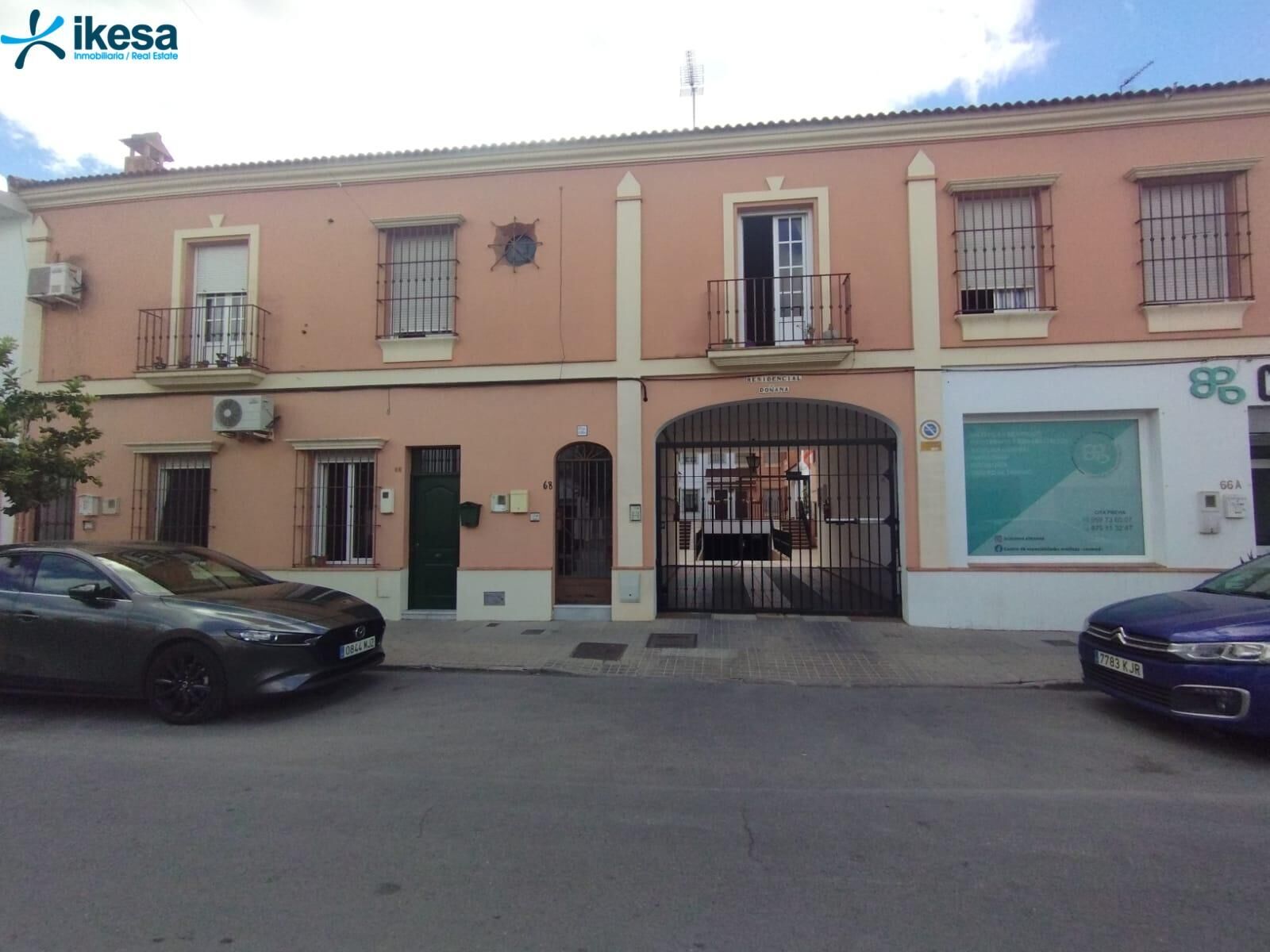 Vista exterior de Dúplex en venda en Almonte amb Terrassa