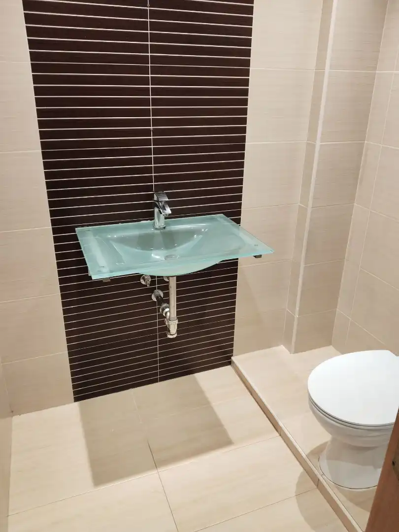 Baño de Casa adosada en venta en La Algaba con Aire acondicionado y Balcón