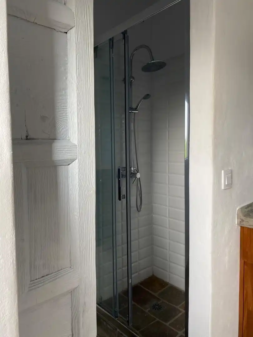 Badezimmer von Country house zum Verkauf in Santa Úrsula mit Privatgarten, Terrasse und Schwimmbad