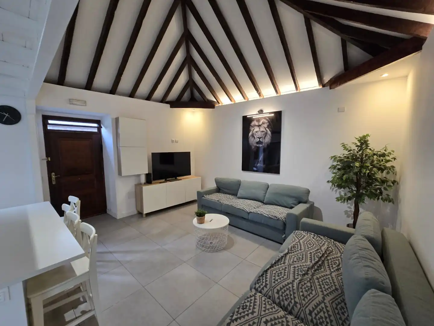 Sala d'estar de Casa o xalet de lloguer en Puerto de la Cruz amb Parquet, Moblat i Forn