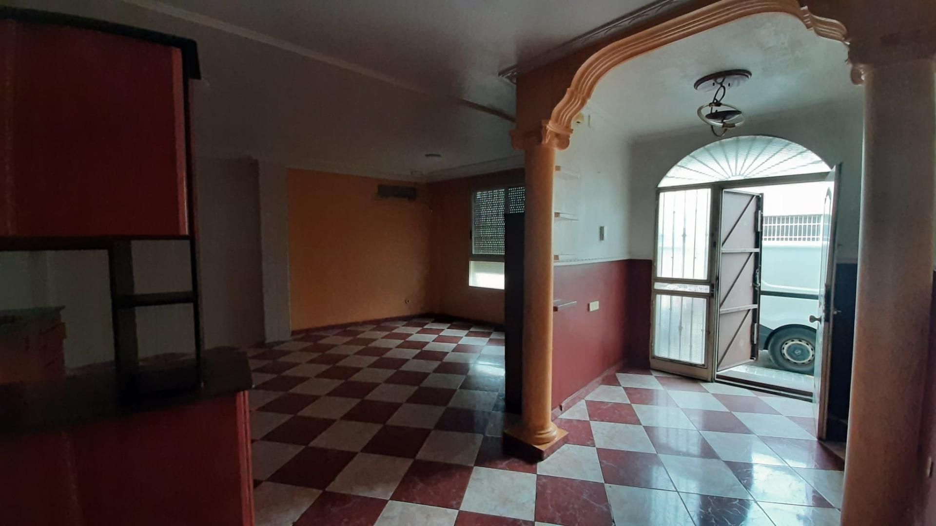 Casa adosada en venda en Torrent amb Terrassa i Balcó
