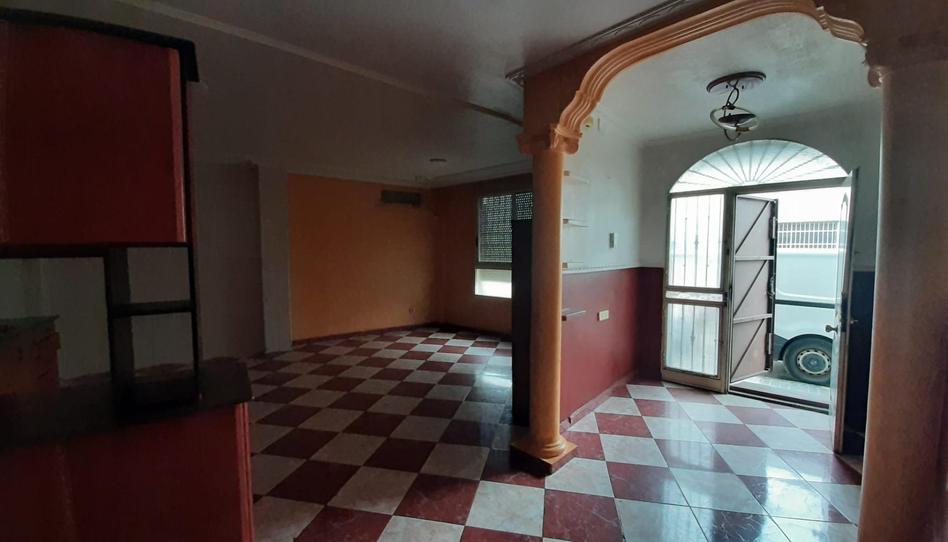 Photo 1 of Single-family semi-detached for sale in Calle Alfafar, Zona Calle Valencia, Valencia