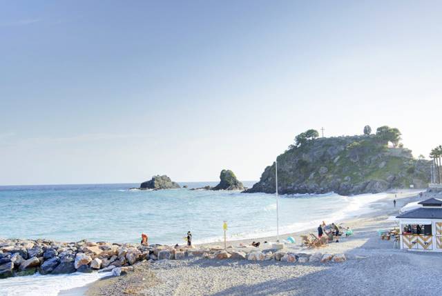 Garaje en Venta en Almuñecar Centro