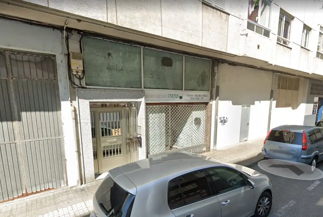 Geschaftsraum zur Miete in N/A, Residencia - Abella