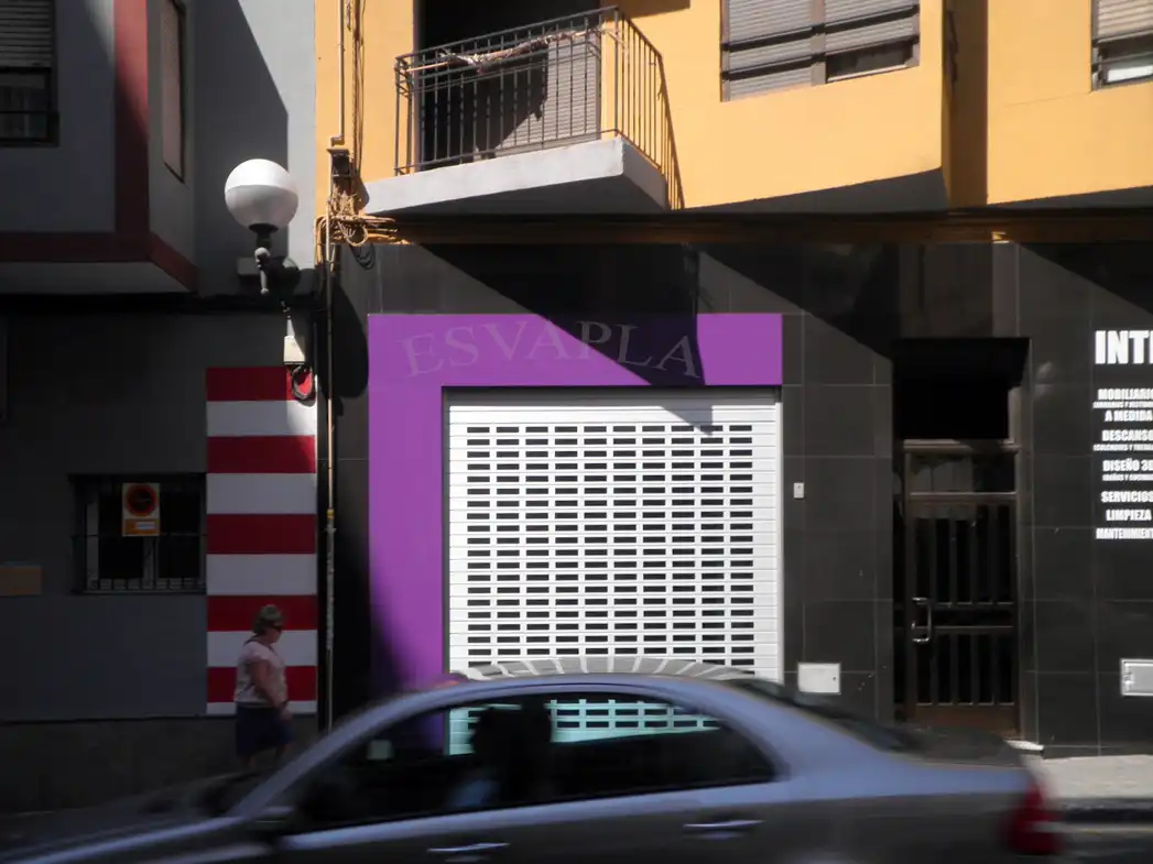 Locale commerciale in vendita a San Blas