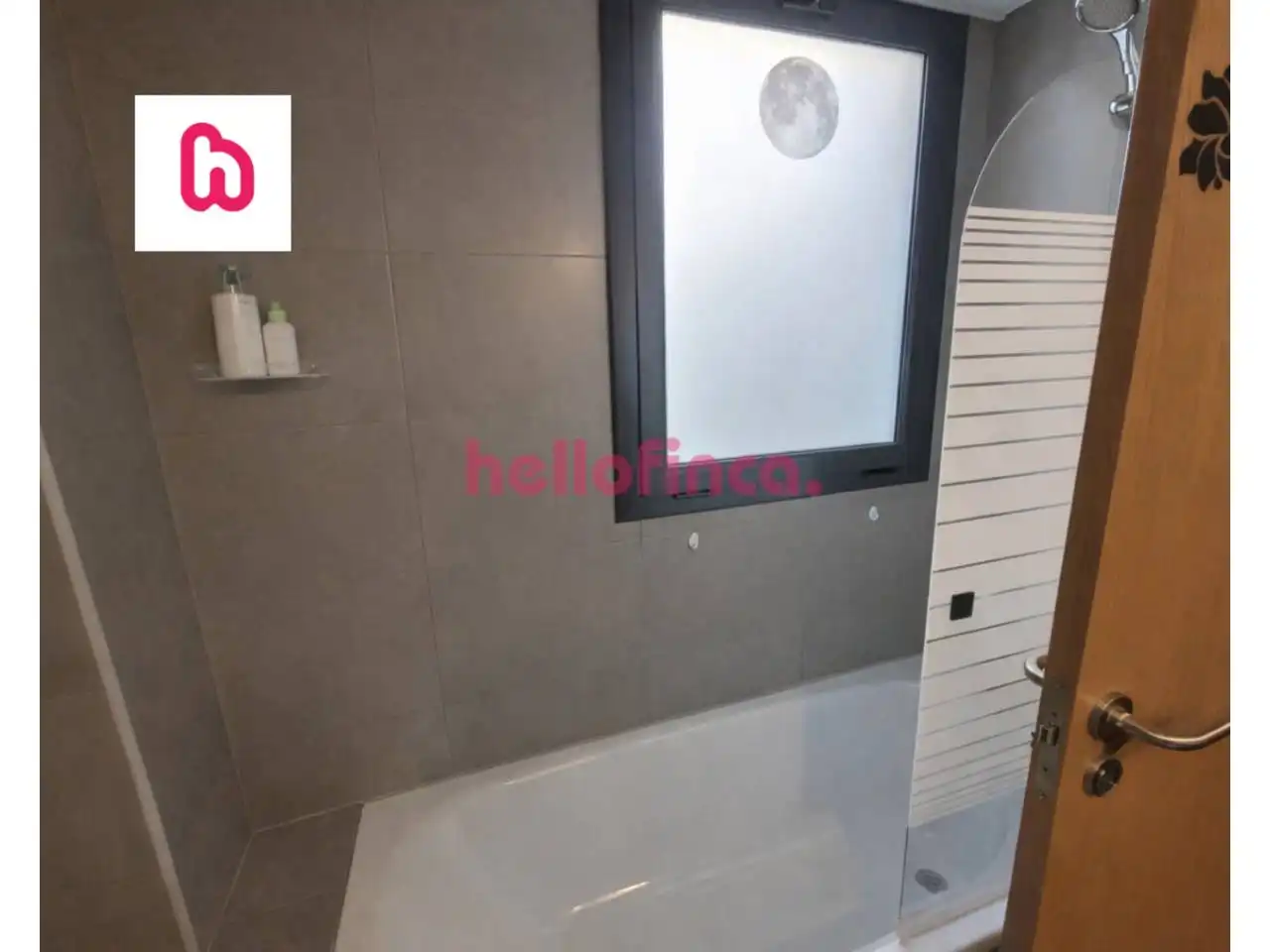 Baño de Dúplex en venta en Vic con Aire acondicionado, Calefacción y Parquet