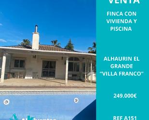Swimming pool of Country house for sale in Alhaurín El Grande