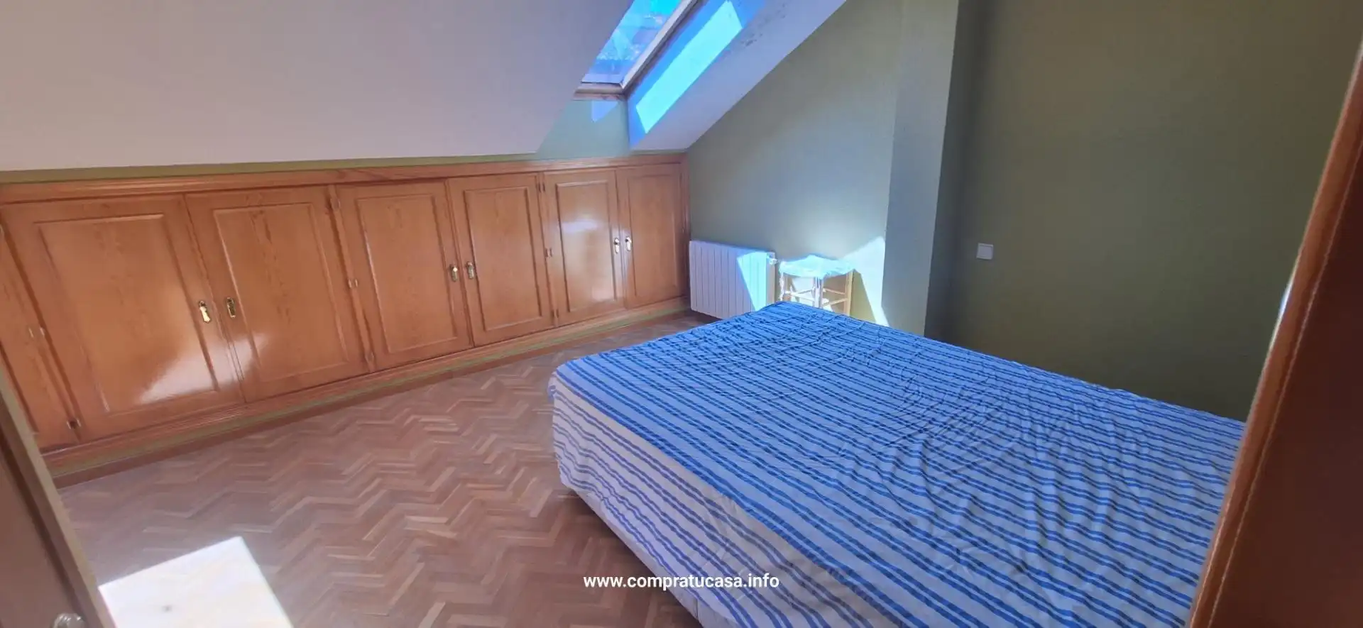 Piso en venta en Segovia con Calefacción, Jardín privado y Parquet