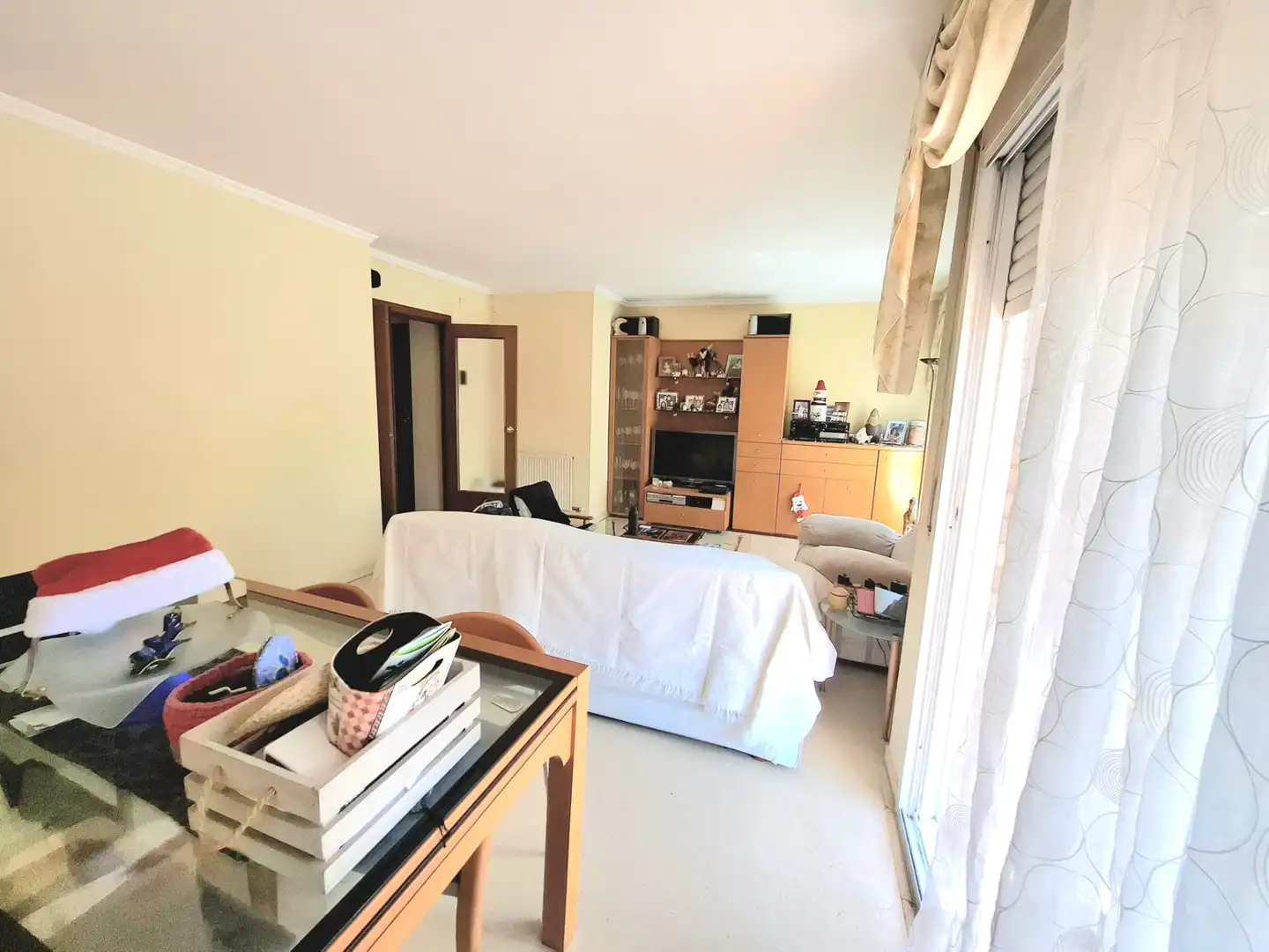 Bedroom of Flat for sale in Cerdanyola del Vallès  with Heating, Oven and Balcony