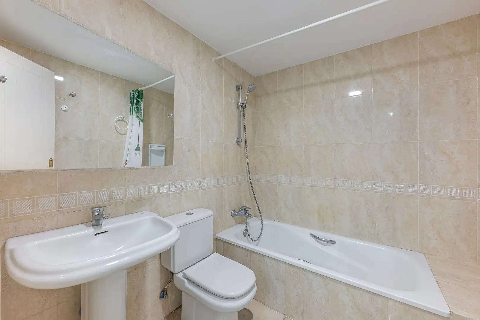 Bany de Apartament en venda en Marbella
