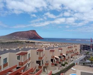 Vista exterior de Àtic en venda en Granadilla de Abona amb Terrassa, Traster i Piscina comunitària