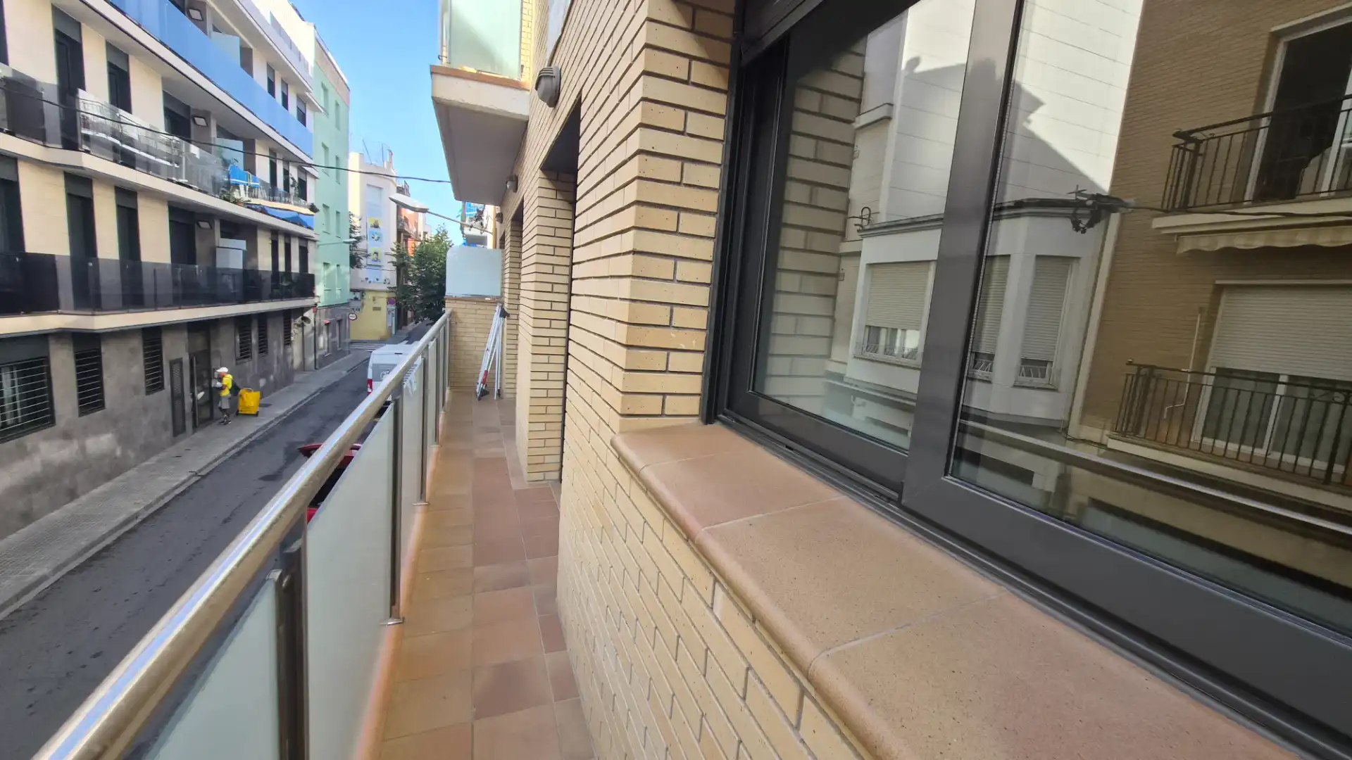 Flat with terrace for sale in Carrer de la Bruguera