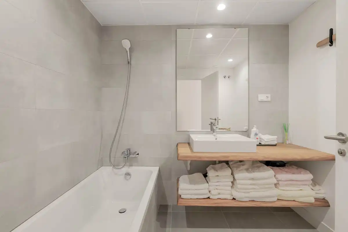 Penthouse with pool for sale in Selwo, imagen 12