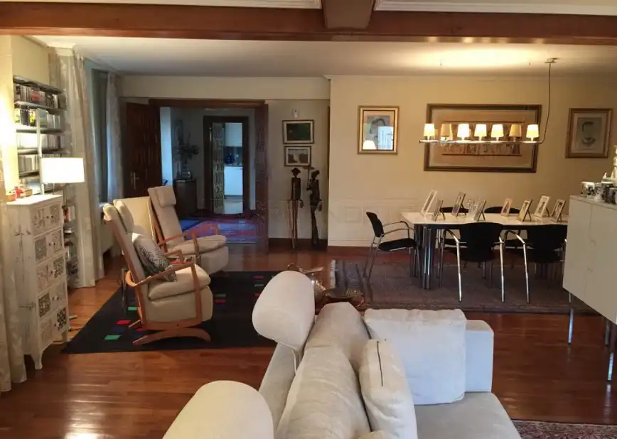 Living room of Detached homes for sale in Vitoria - Gasteiz  with Heating, Private garden and Parquet flooring