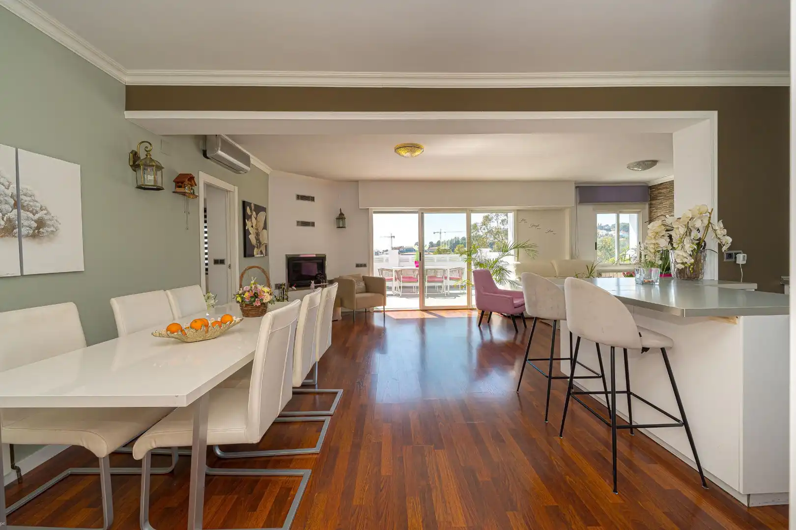 Comedor de Casa o chalet en venta en La Nucia con Aire acondicionado, Calefacción y Jardín privado