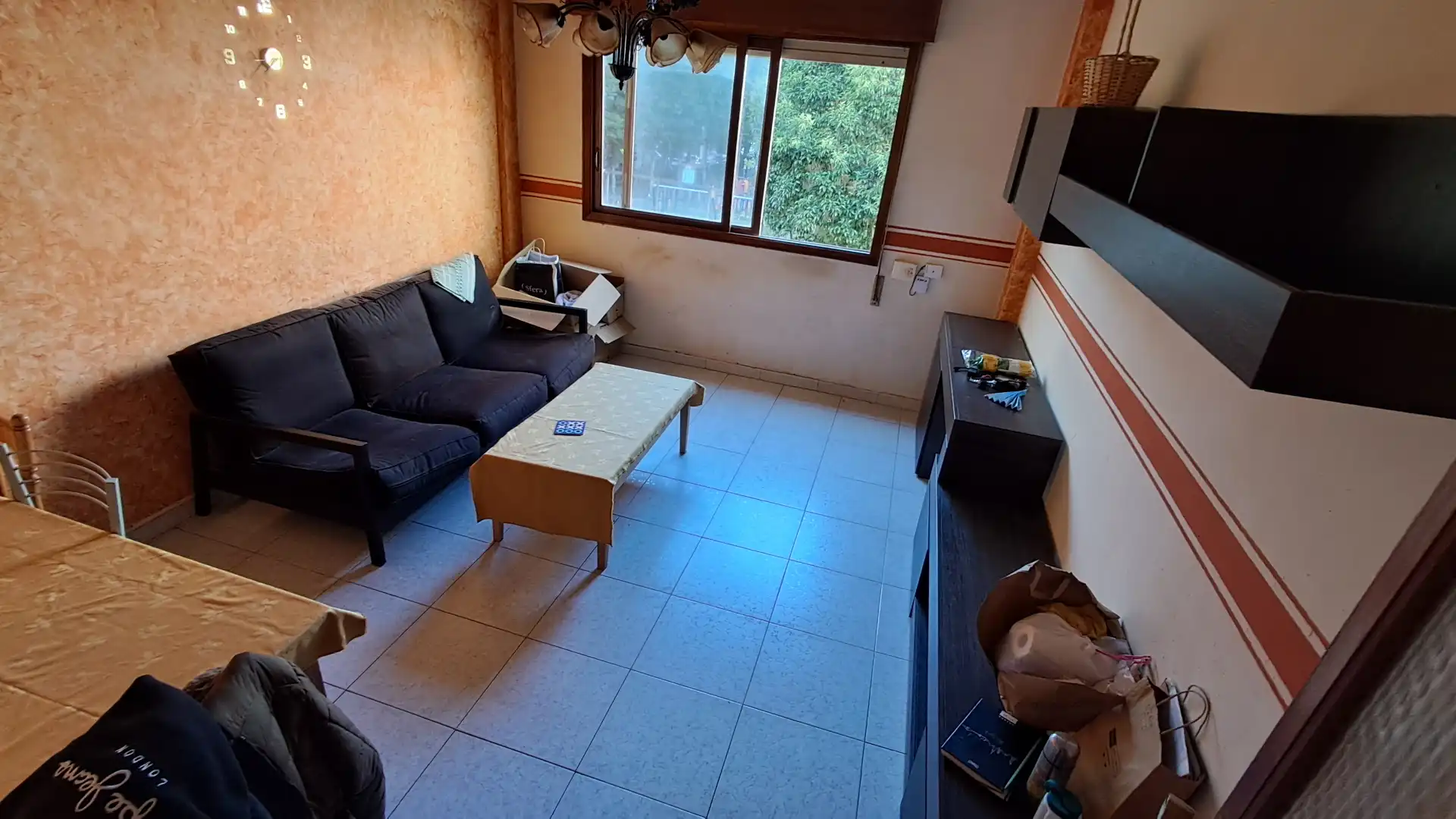 Sala de estar de Piso en venta en Vigo  con Parquet, Trastero y Amueblado