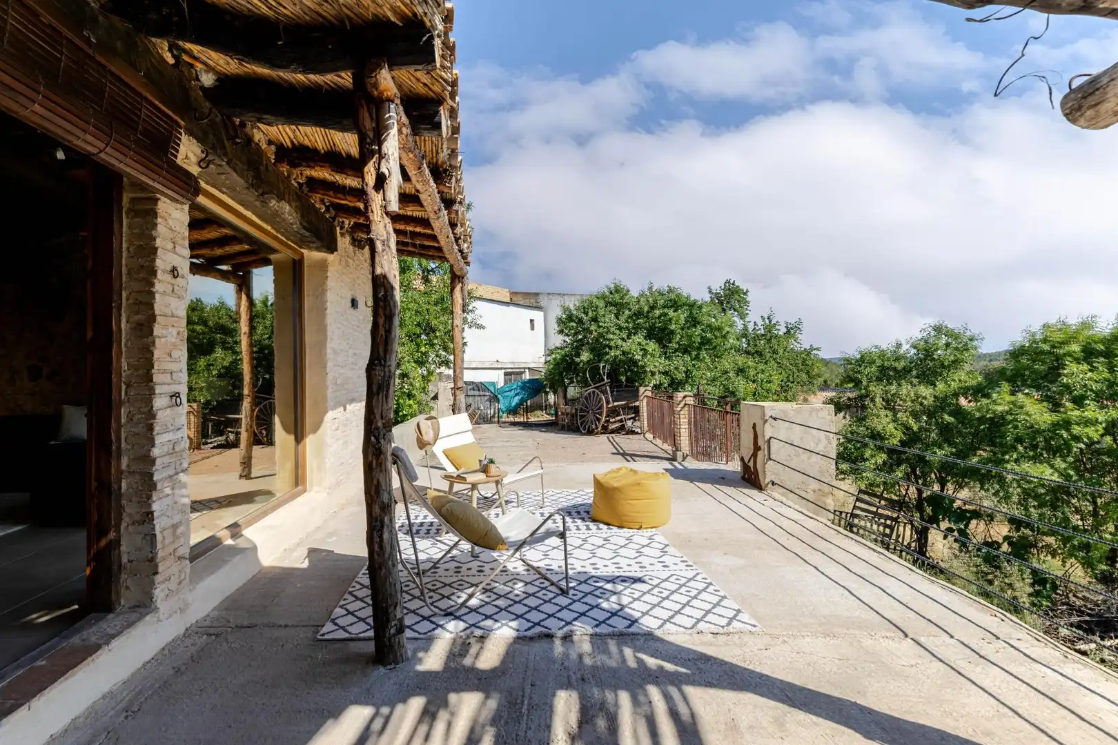Terraza de Finca rústica en venta en Venta del Moro con Jardín privado, Terraza y Amueblado
