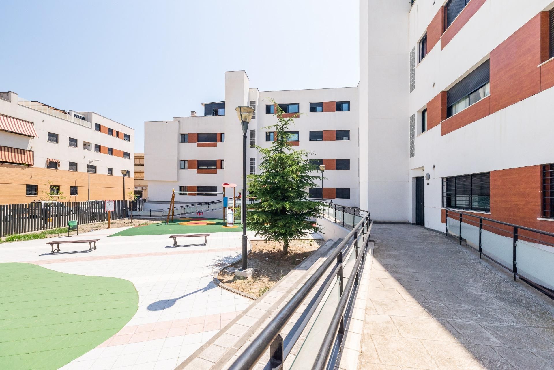Exterior view of Flat for sale in Santa Fe  with Air Conditioner, Heating and Private garden