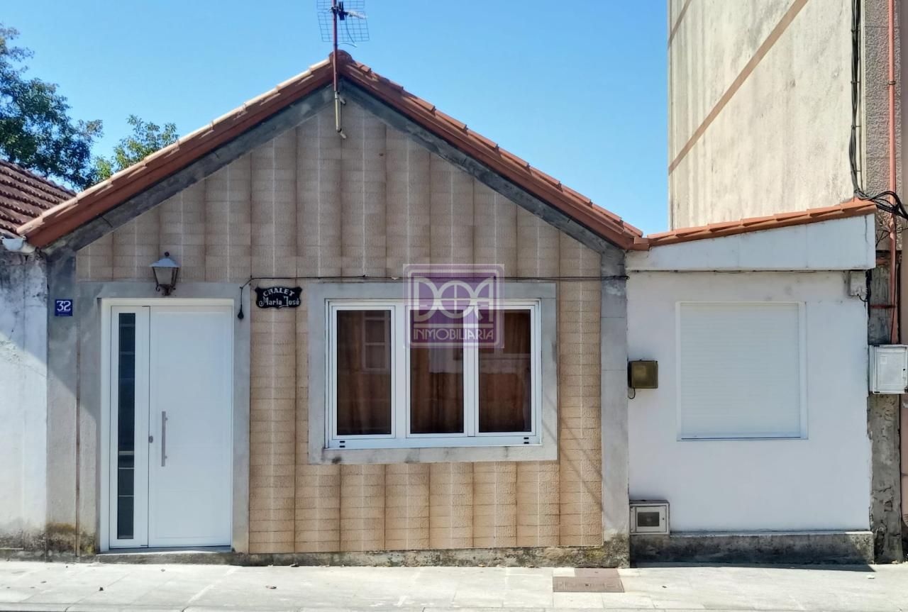 Vista exterior de Casa o xalet en venda en Mondariz-Balneario amb Jardí privat