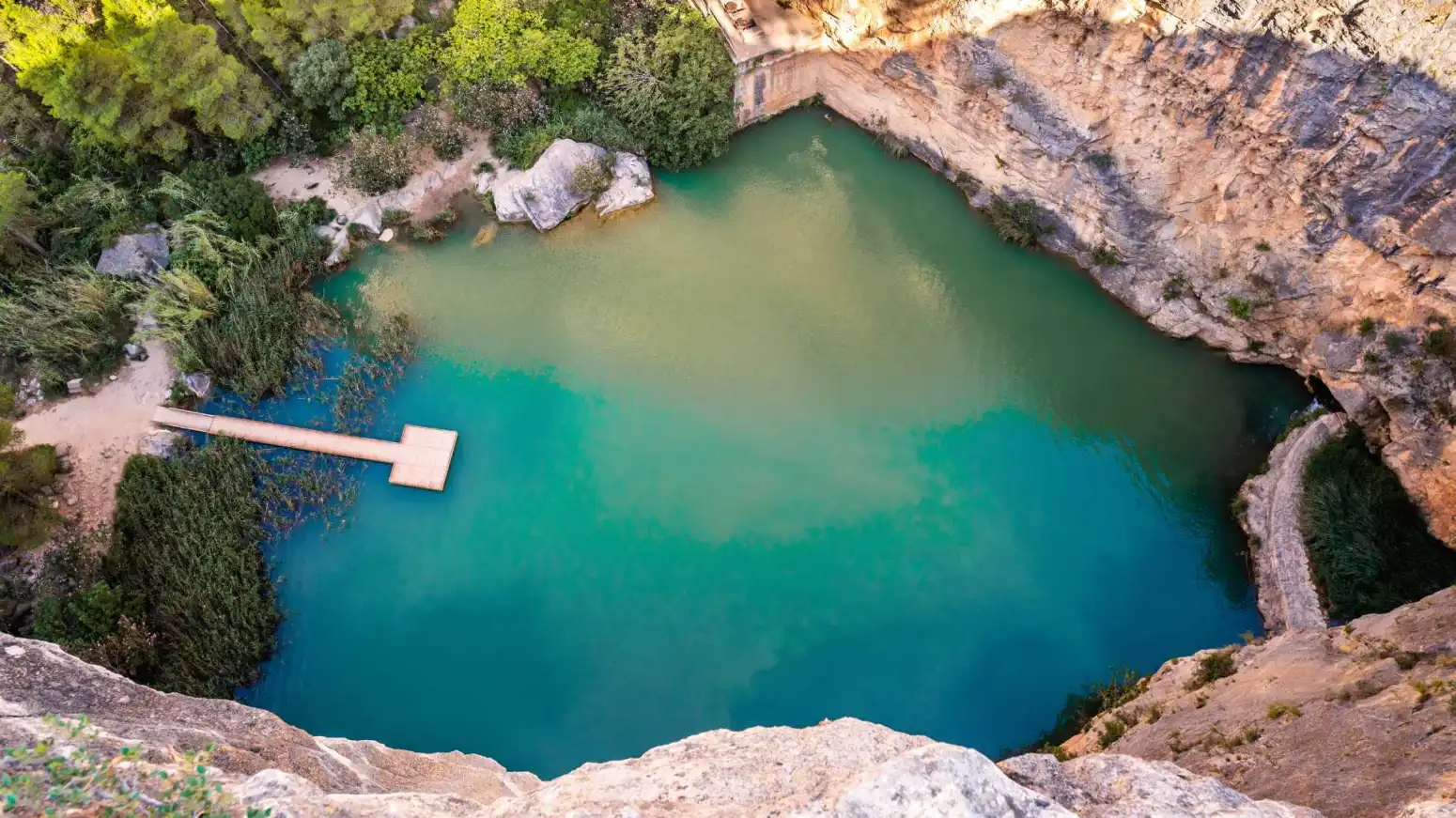 Piscina de Casa o xalet en venda en Chulilla amb Terrassa