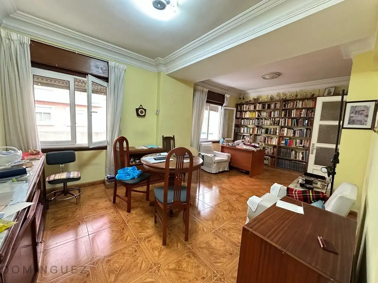 Sala d'estar de Pis en venda en Vigo  amb Calefacció i Parquet