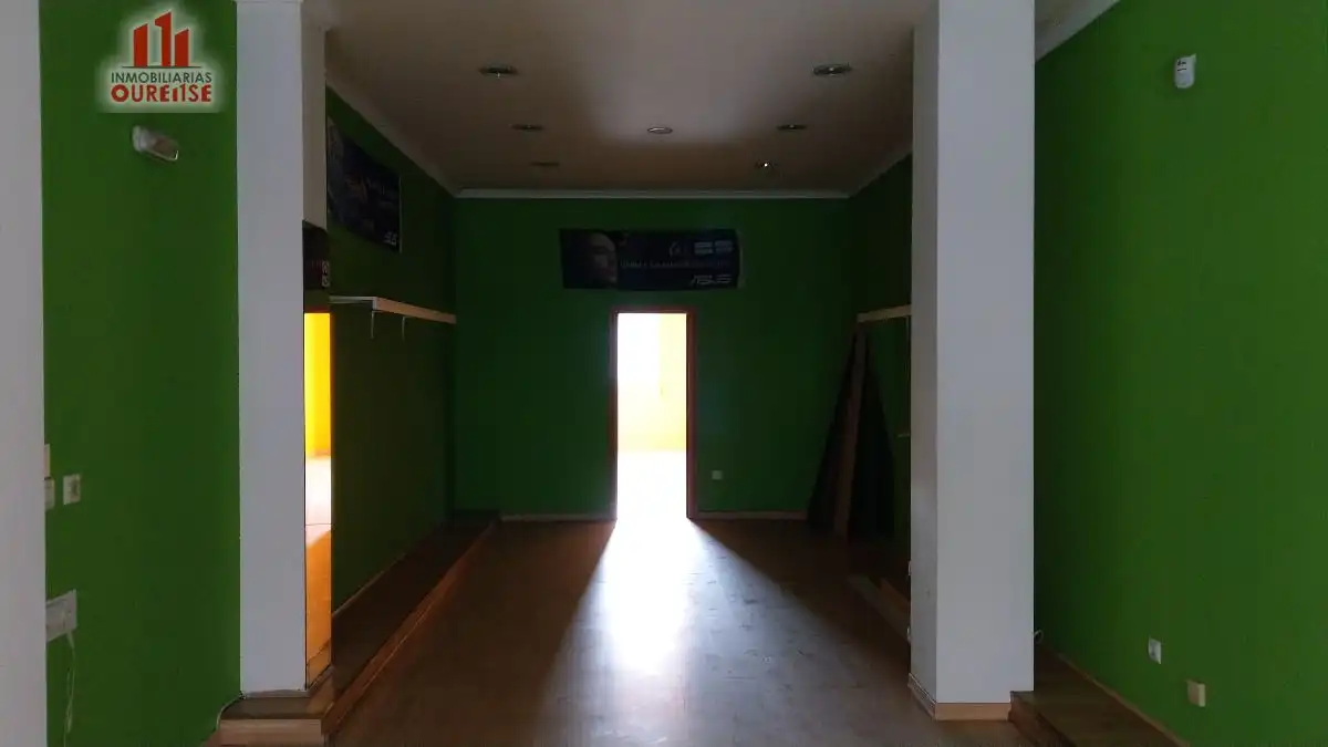 Business premises for sale in Couto, imagen 3