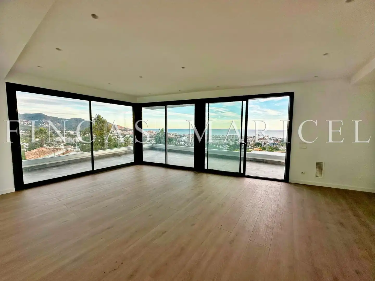 Wohnzimmer von Haus oder Chalet zum Verkauf in Sitges mit Klimaanlage, Heizung und Privatgarten