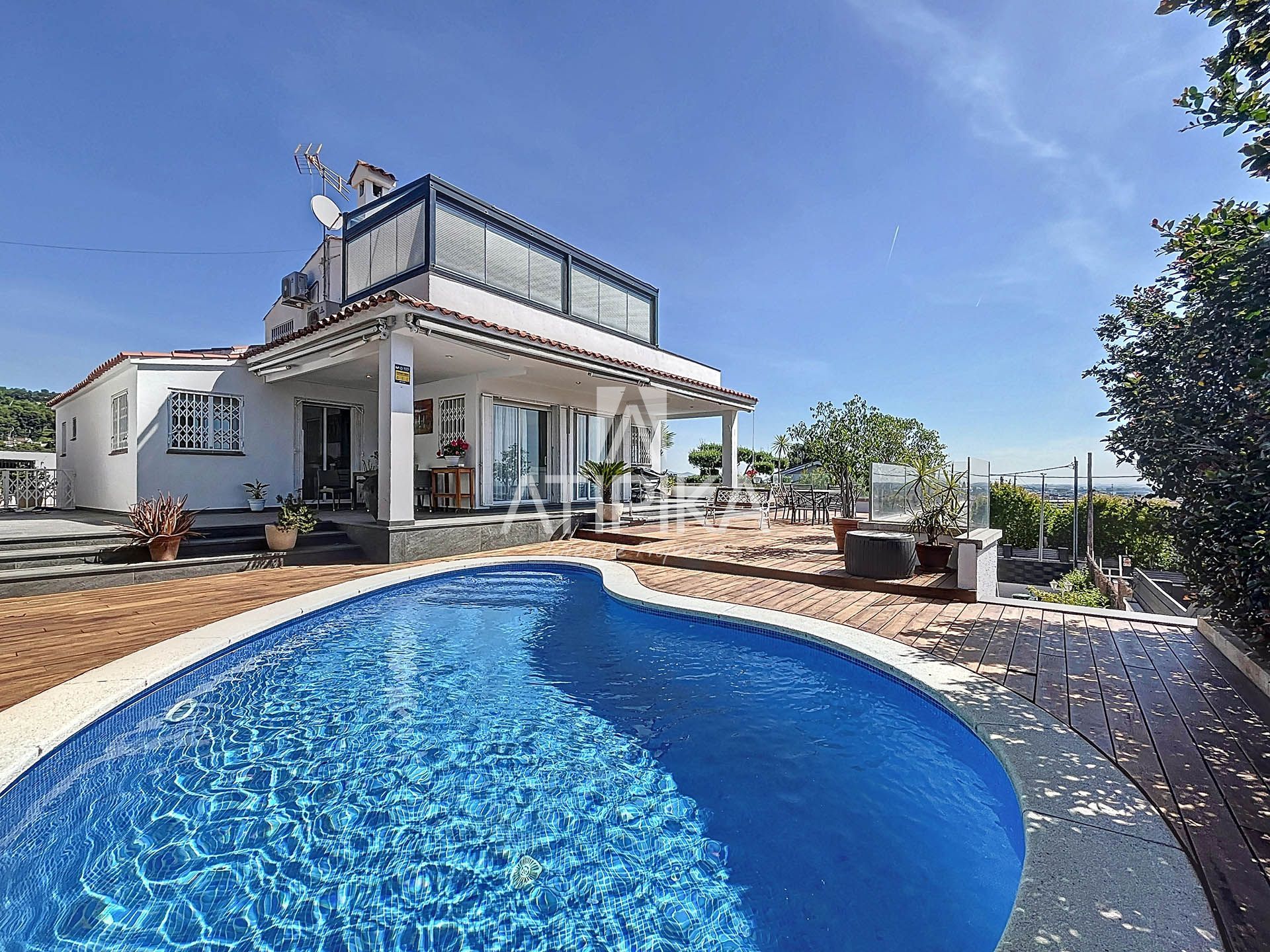 Swimming pool of House or chalet to rent in Castelldefels  with Air Conditioner, Heating and Terrace