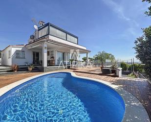 Piscina de Casa o xalet de lloguer en Castelldefels amb Aire condicionat, Calefacció i Terrassa