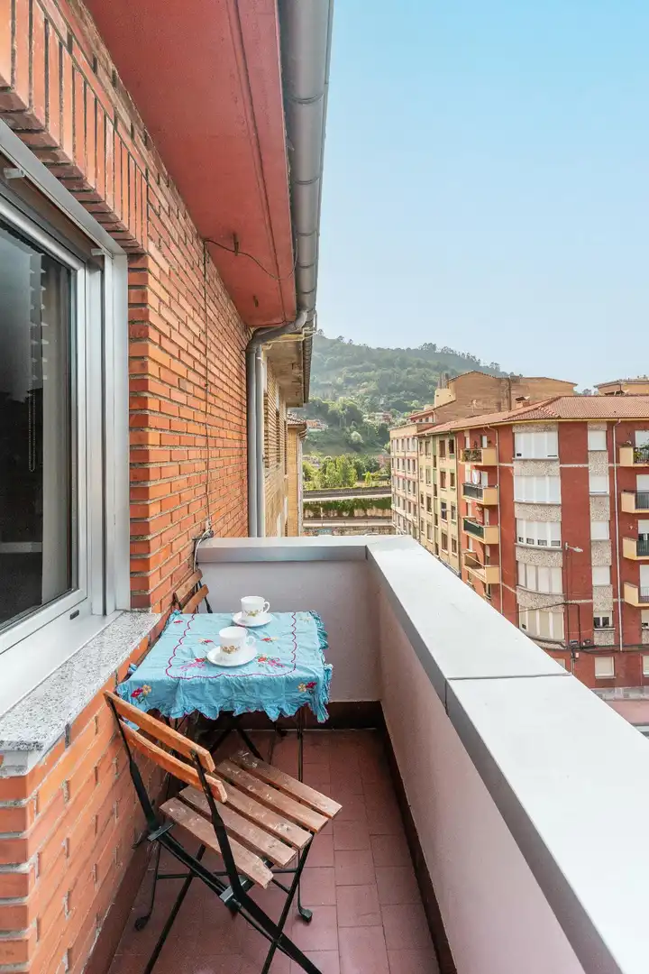 Flat with terrace for sale in Calle SIERO, imagen 4