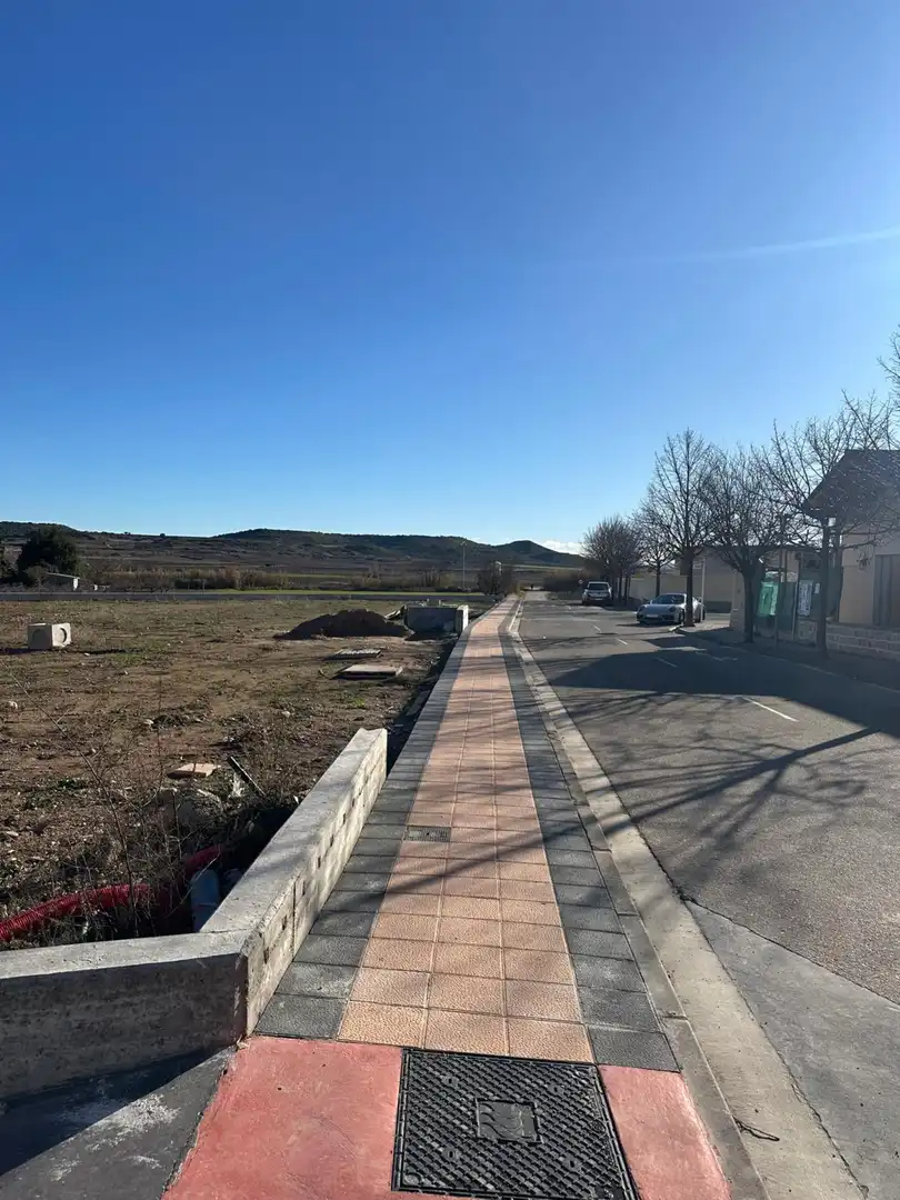 Terreny residencial en venda a Navarrete, imagen 7