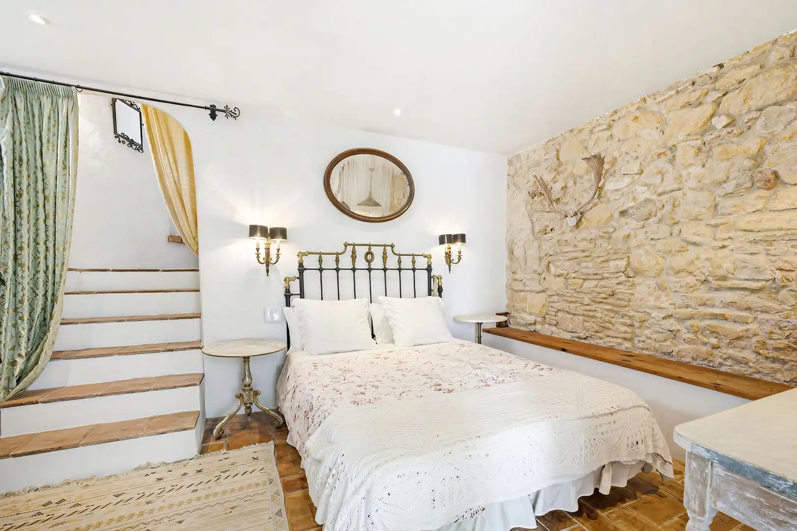 Habitación de Casa o chalet en venta en Vejer de la Frontera con Calefacción, Terraza y Jacuzzi