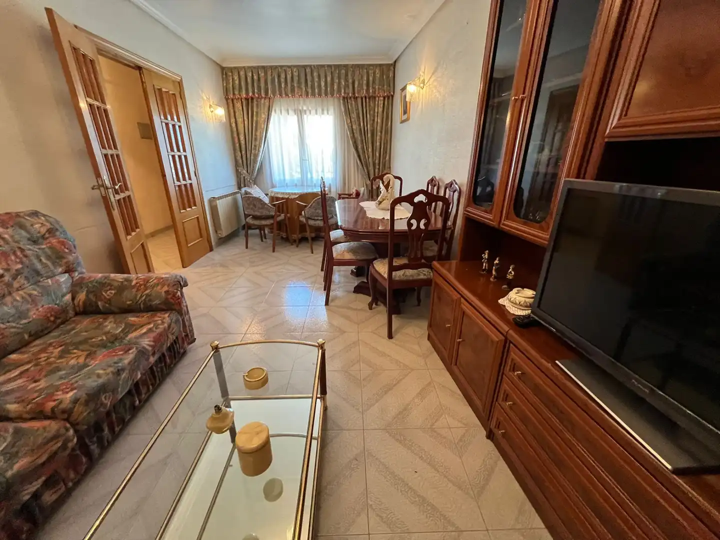 Casa adosada en venta en Calle Carralafuente, Torija