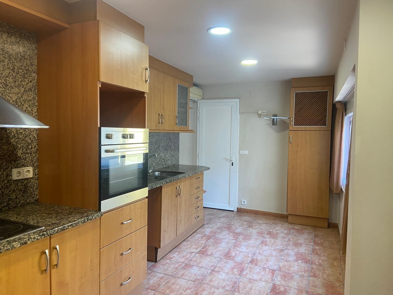 Kitchen of House or chalet for sale in Torroella de Montgrí  with Air Conditioner, Heating and Terrace