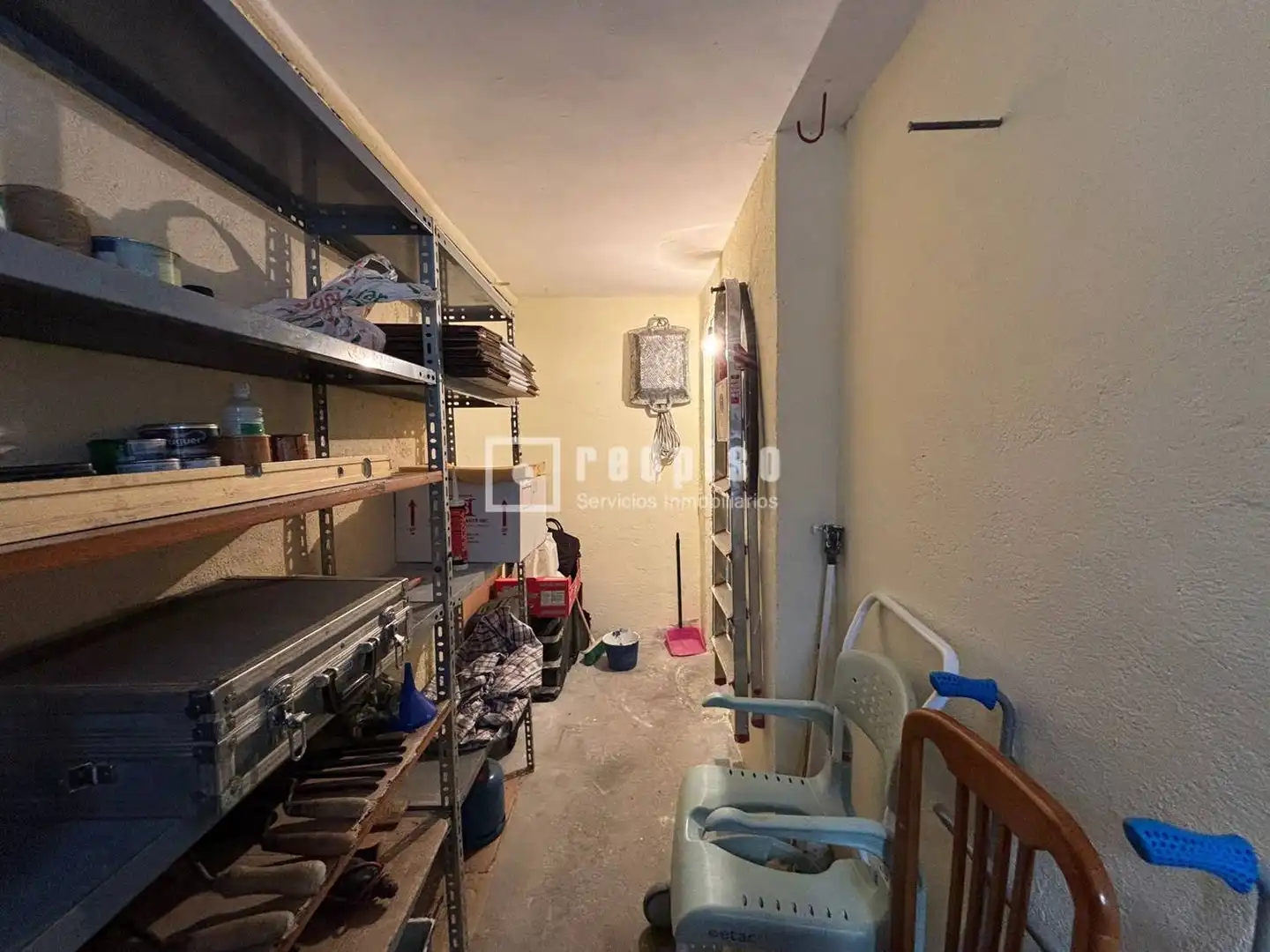 Piso en venta en Madrid con Calefacción, Terraza y Trastero