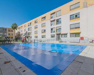 Piscina de Pis en venda en  Granada Capital amb Aire condicionat, Terrassa i Balcó