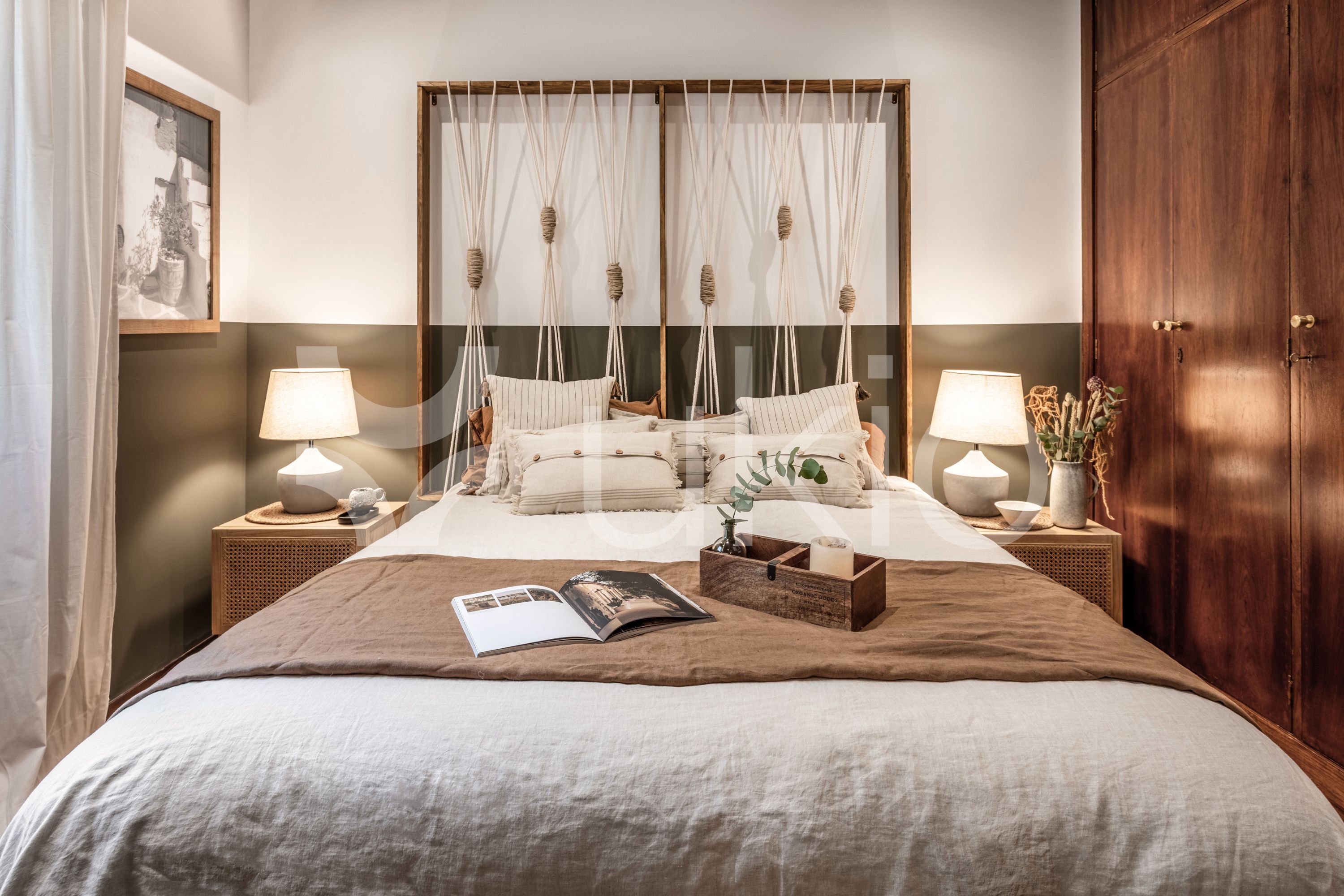 Habitación de Apartamento de alquiler en  Madrid Capital con Aire acondicionado, Amueblado y Lavadora