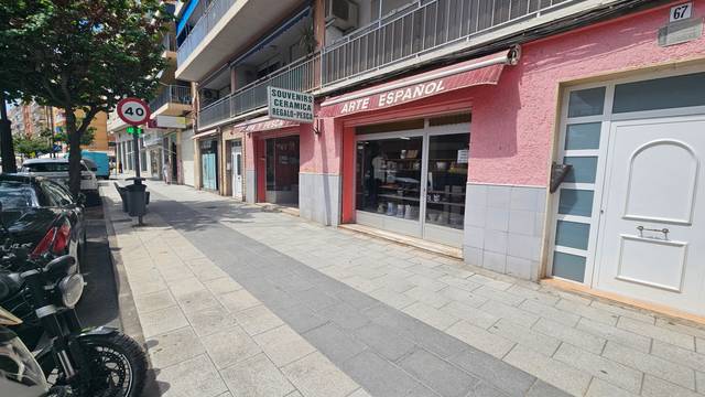 Local comercial en Alquiler en Carrer Sant Bartomeu en Campello Playa