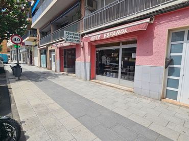 Locale commerciale in affitto a Carrer Sant Bartomeu