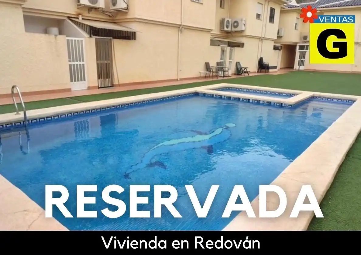 Piscina de Casa o xalet en venda en Redován amb Aire condicionat, Calefacció i Jardí privat