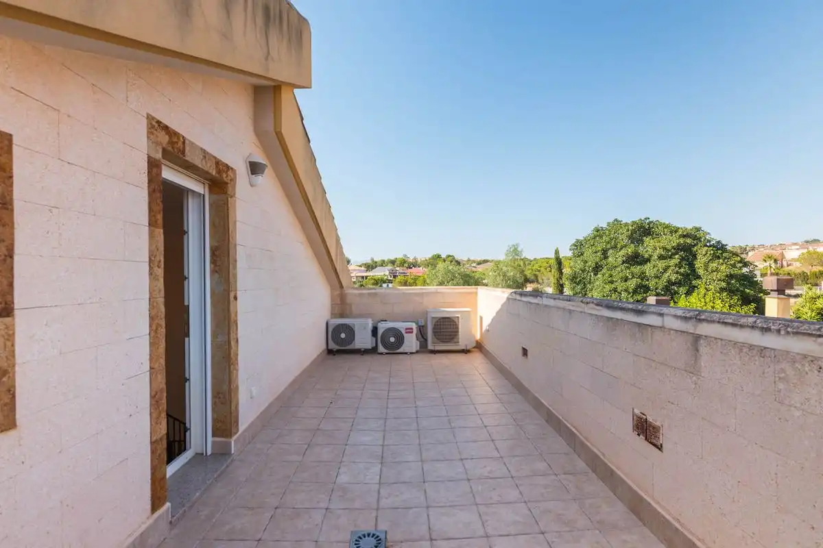 Casa amb terrassa en venda a C. Gaviota, imagen 38