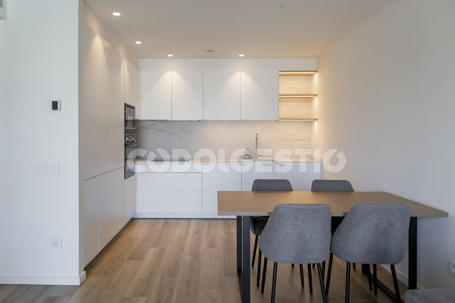 Küche von Wohnung zum Verkauf in Vic mit Terrasse