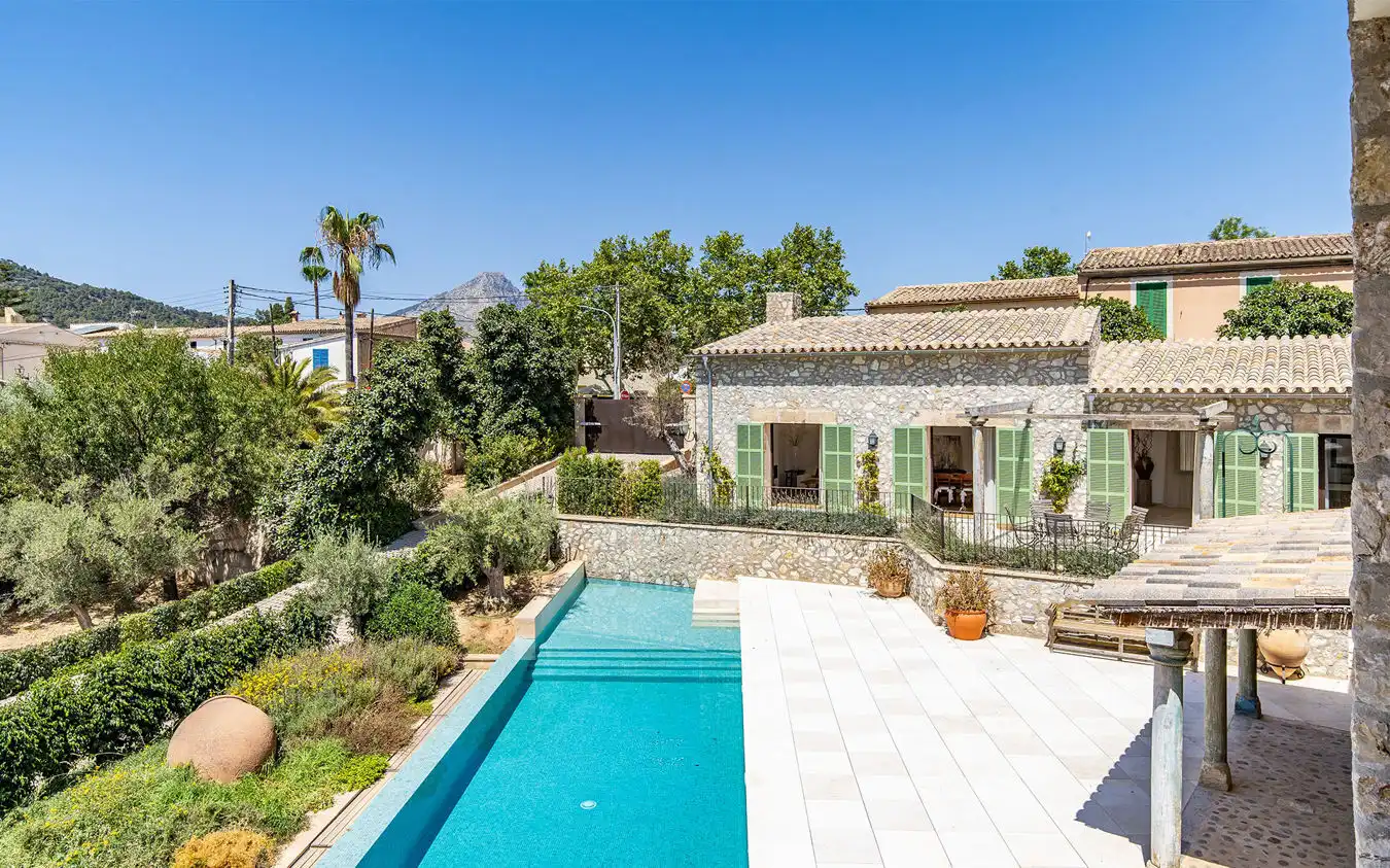 Country homes for sale in Calvià pueblo