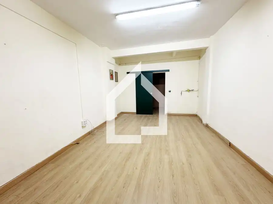 Local en venta en San Vicente del Raspeig / Sant Vicent del Raspeig con Parquet