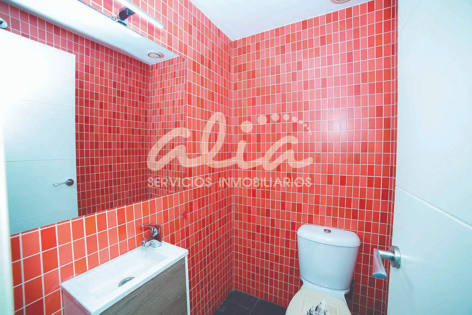 Baño de Casa adosada en venta en Seseña con Aire acondicionado, Calefacción y Parquet