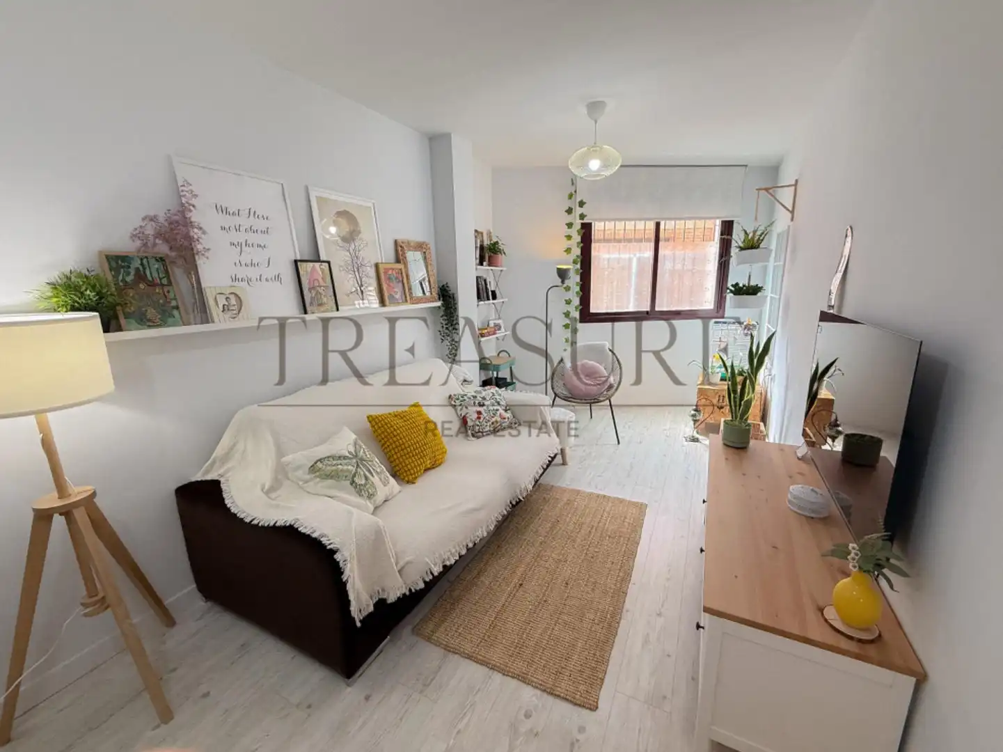 Living room of Flat for sale in Murcia  with Air Conditioner and Storage room